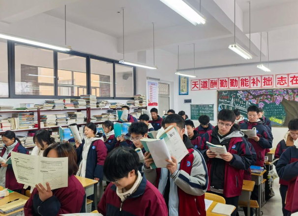 孩子们的睡觉无疑更重要学习模式的选择本可更多元和灵活